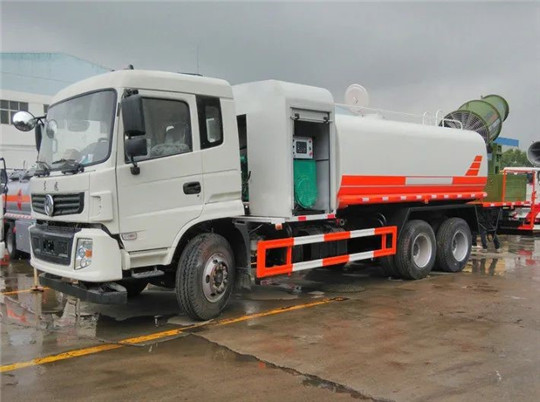 新品下線!華全110千瓦霧炮車專用燃氣發(fā)電機組已發(fā)貨